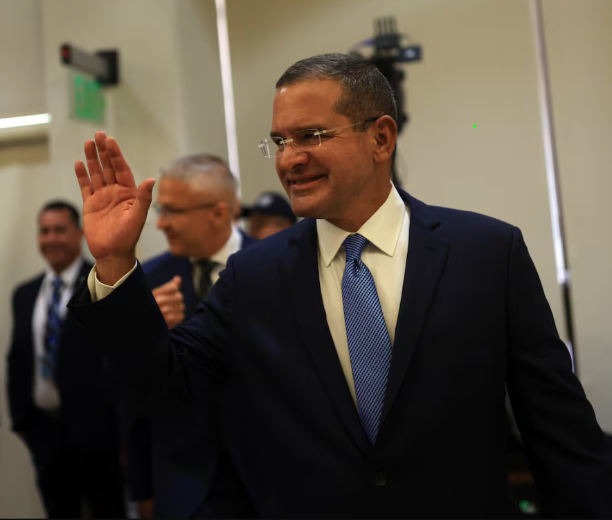 El gobernador Pedro Pierluisi y la defensa de las peleas de gallos Un análisis